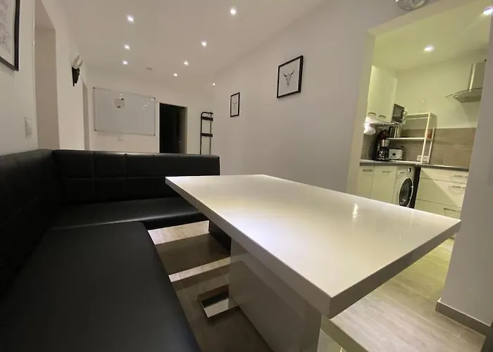 3,5 Zentrale Lage Апартаменты